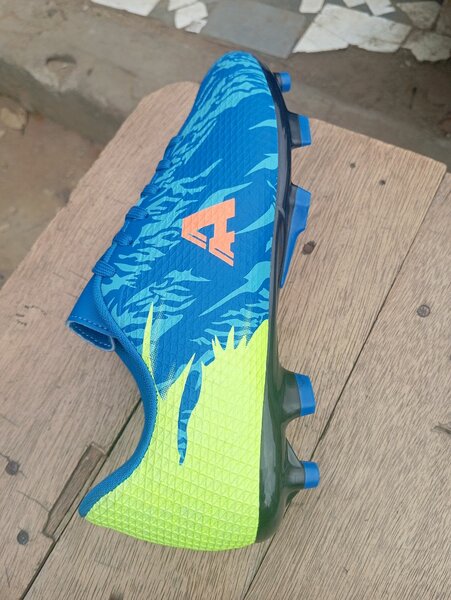 Chaussures de Football Dynamiques