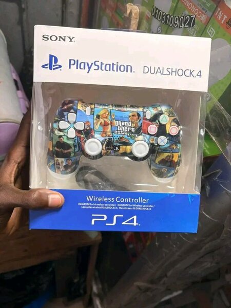 Sony PlayStation 4 Manette sans fil DUALSHOCK 4