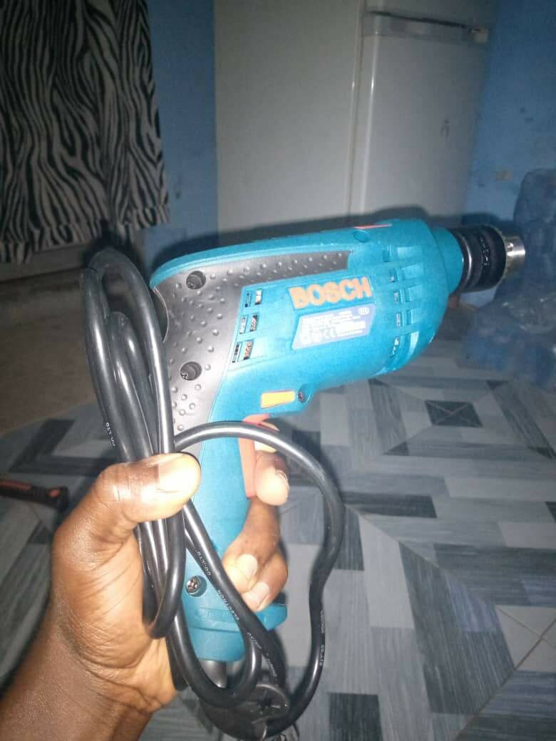 Bosch Concrete drilling machine with accessories