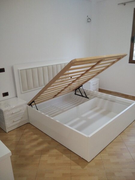 Lit coffre blanc moderne