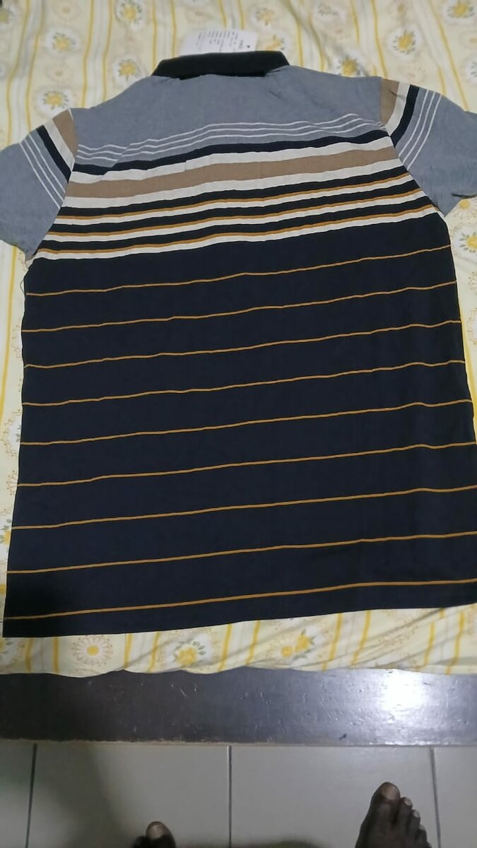 Polo rayé homme élégant