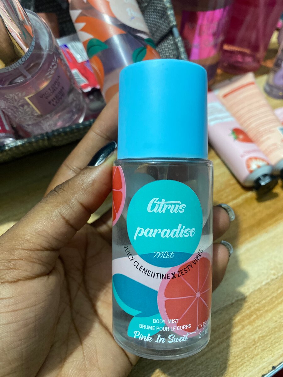 Brume Corps Victoria World