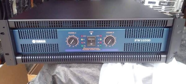 Yamaha Amplifier PW10500