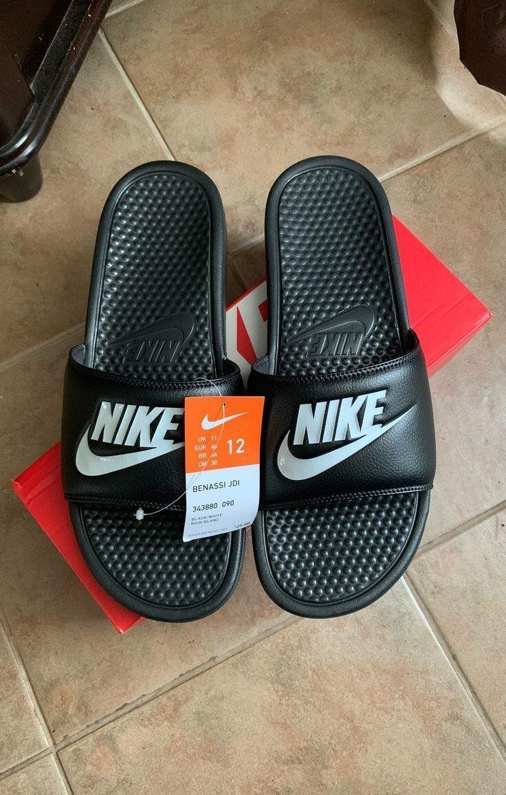 Sandales Nike Benassi JDI