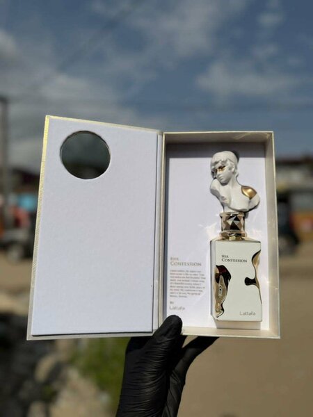 Parfum THE CONFESSION