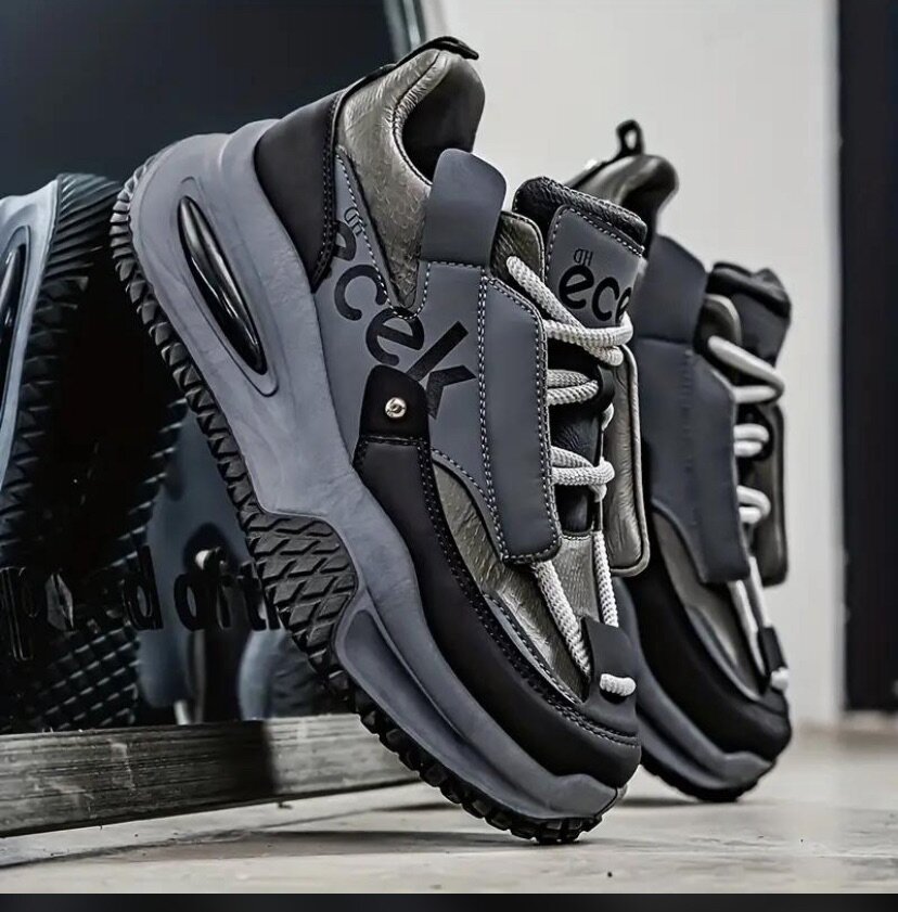 Baskets de sport modernes