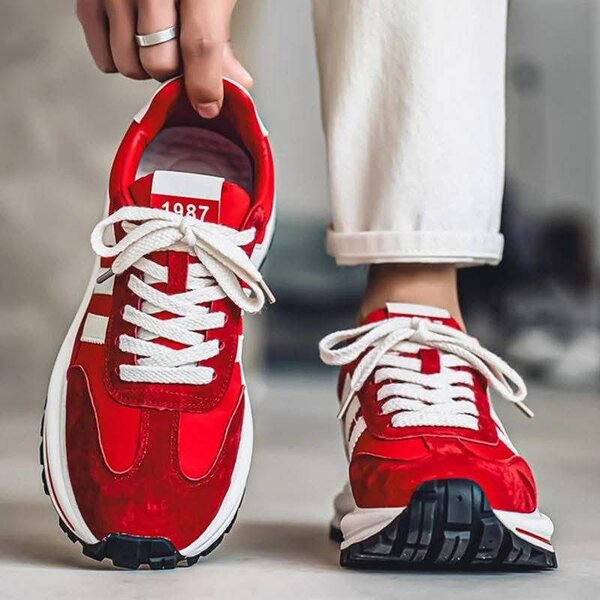 Baskets Rouges Modernes
