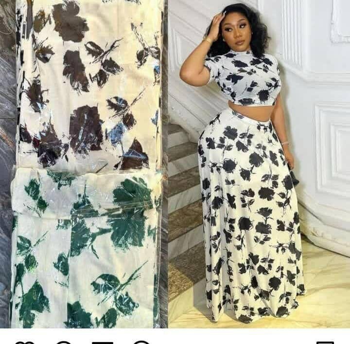 Robe élégante à fleurs pour femmes