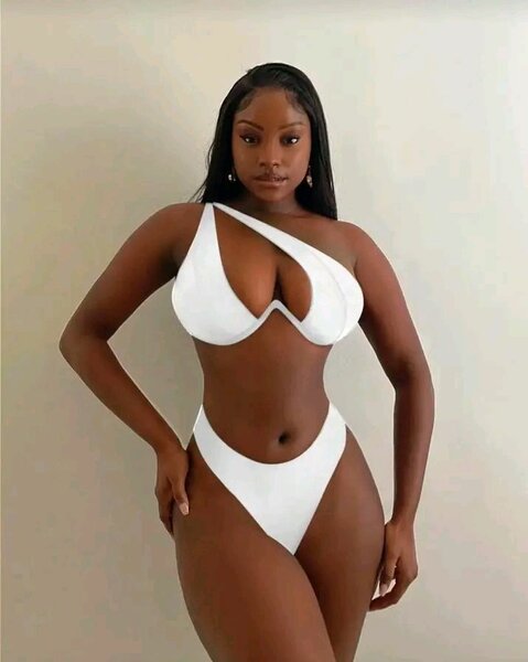 Maillot de bain blanc asymétrique