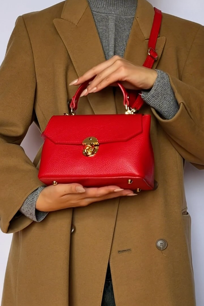 сумка красная