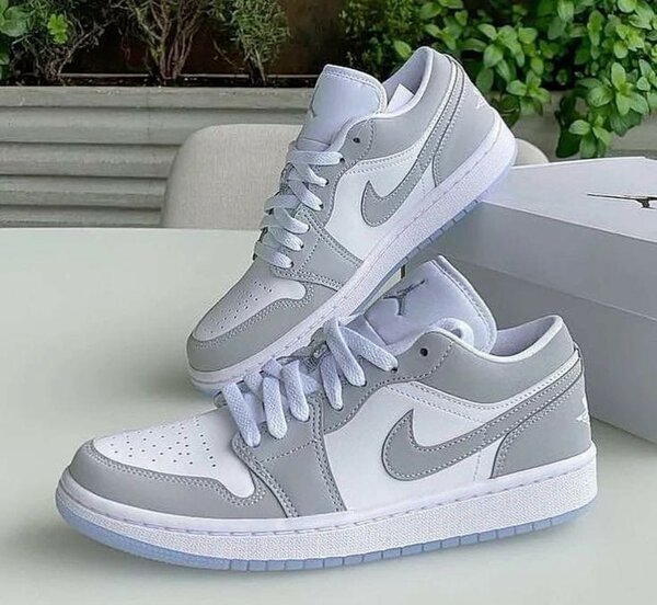JORDAN SB