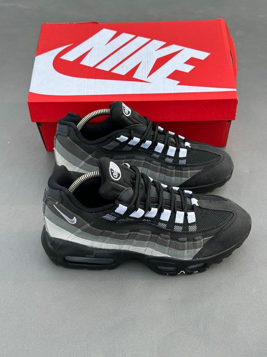 Nike Air Max 95 Noir Gris