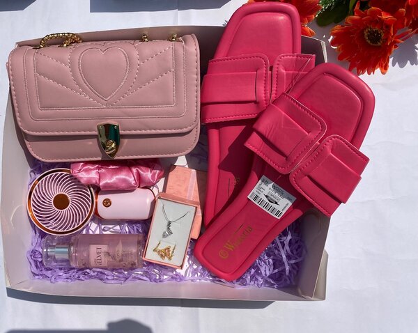 Color themed Gift box