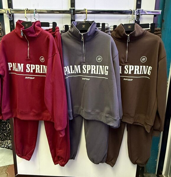 Спорт костюм