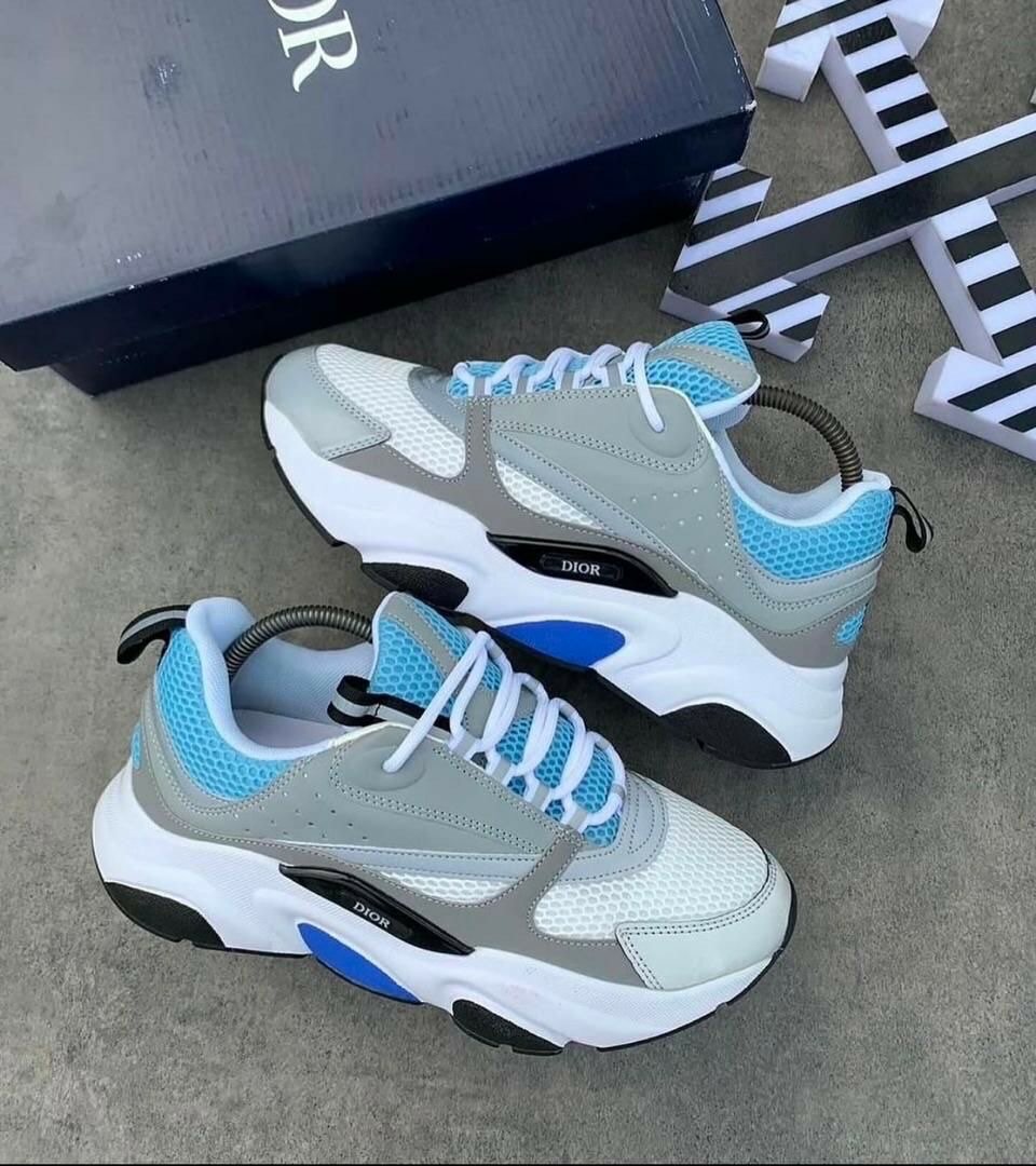 DIOR SNEAKER