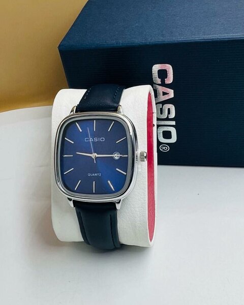 Montre Casio pour femmes bleu