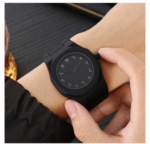 Montre Élégante Noire