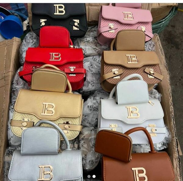 Sac à main élégant B