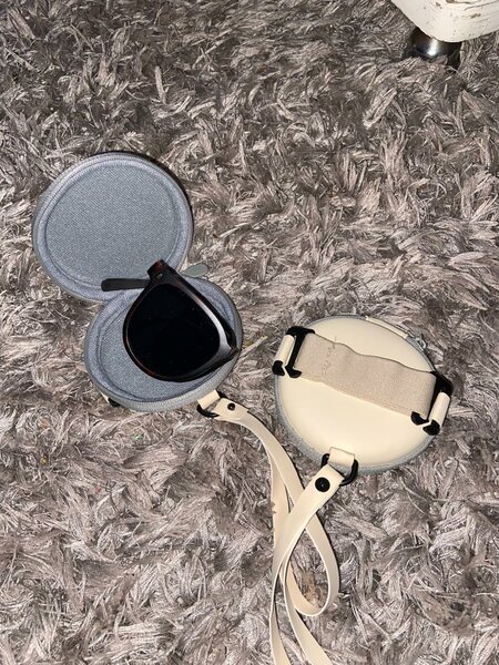 Lunette solaire pliable