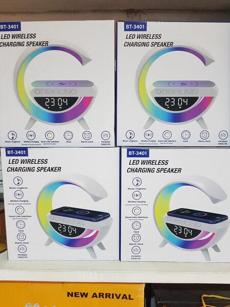 Led wireless charging speaker