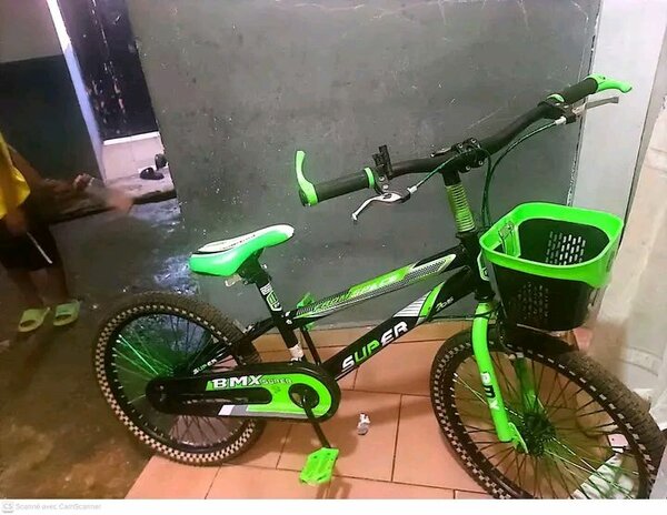 Vélo BMX Enfant Vert Super
