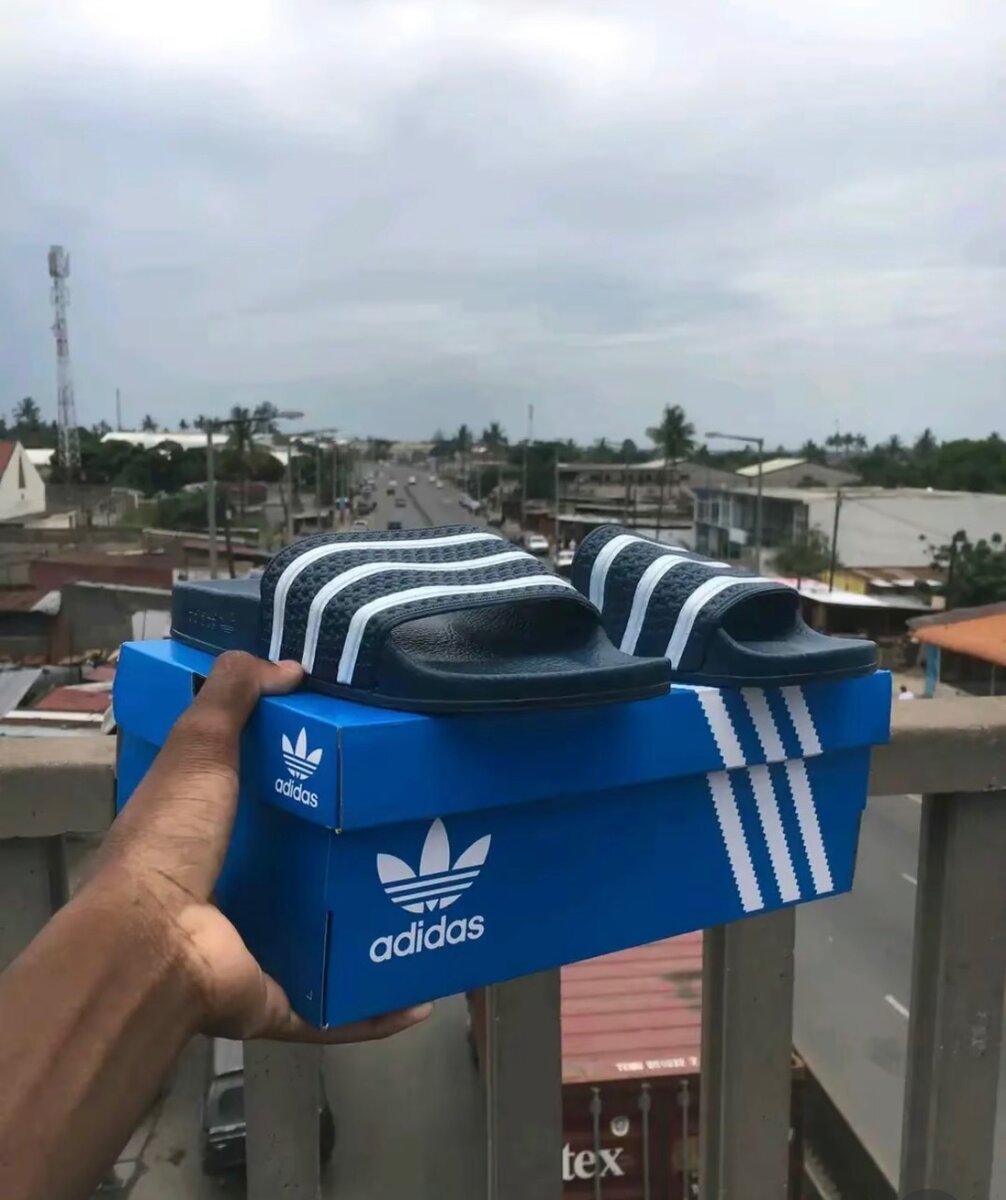 Adidas Claquettes Classiques