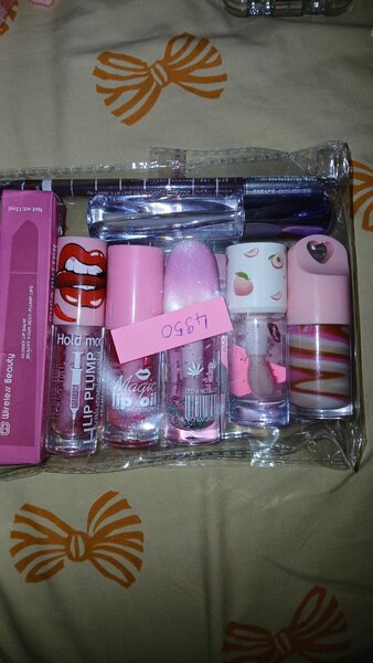 Trousse cosmétique pour les lèvres