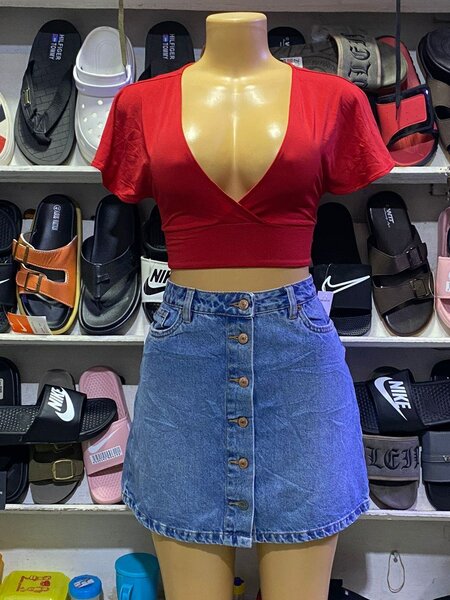 Jupe courte en denim chic