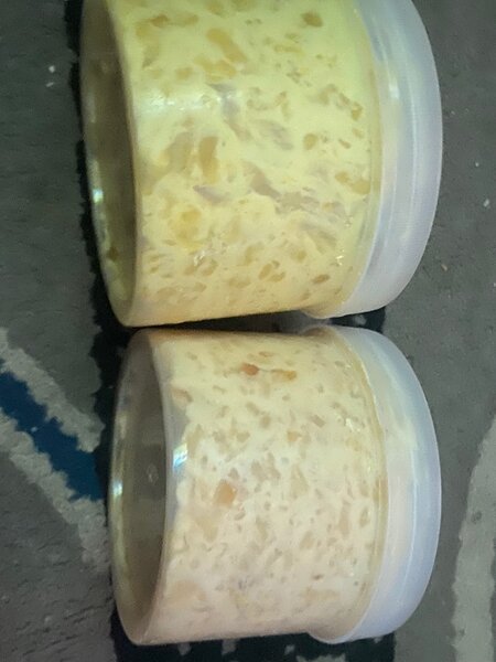 Trois laylay Nourrissant