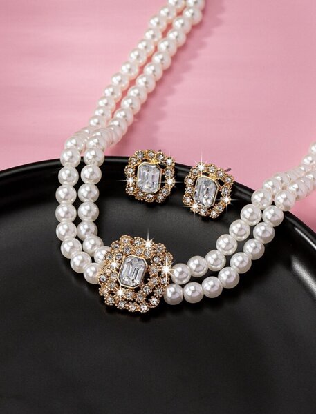 Collier et Boucles d'Oreilles en Perle