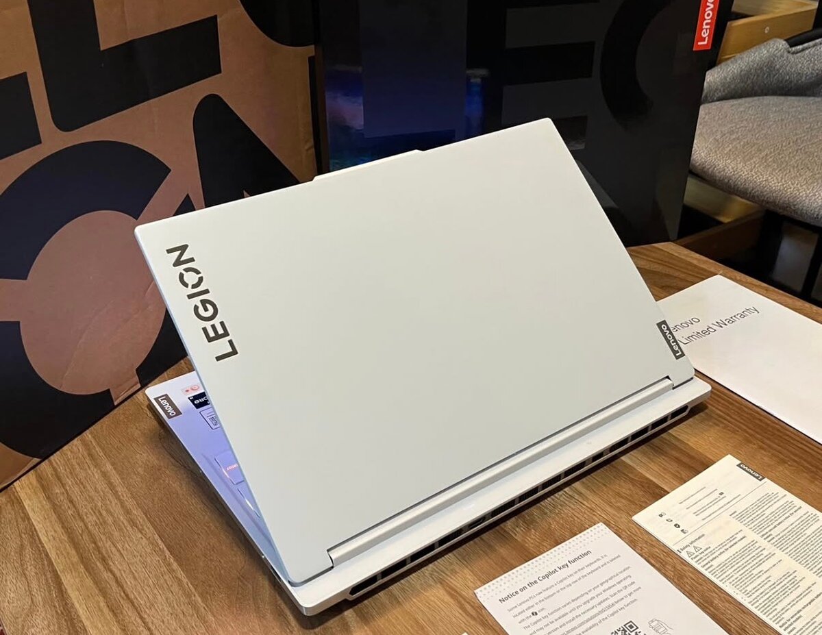 Lenovo Legion 5 Ordinateur Portable