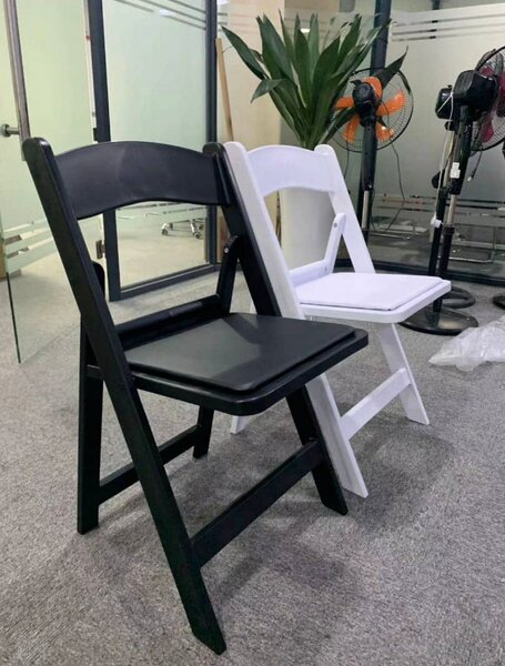 Foldable chair