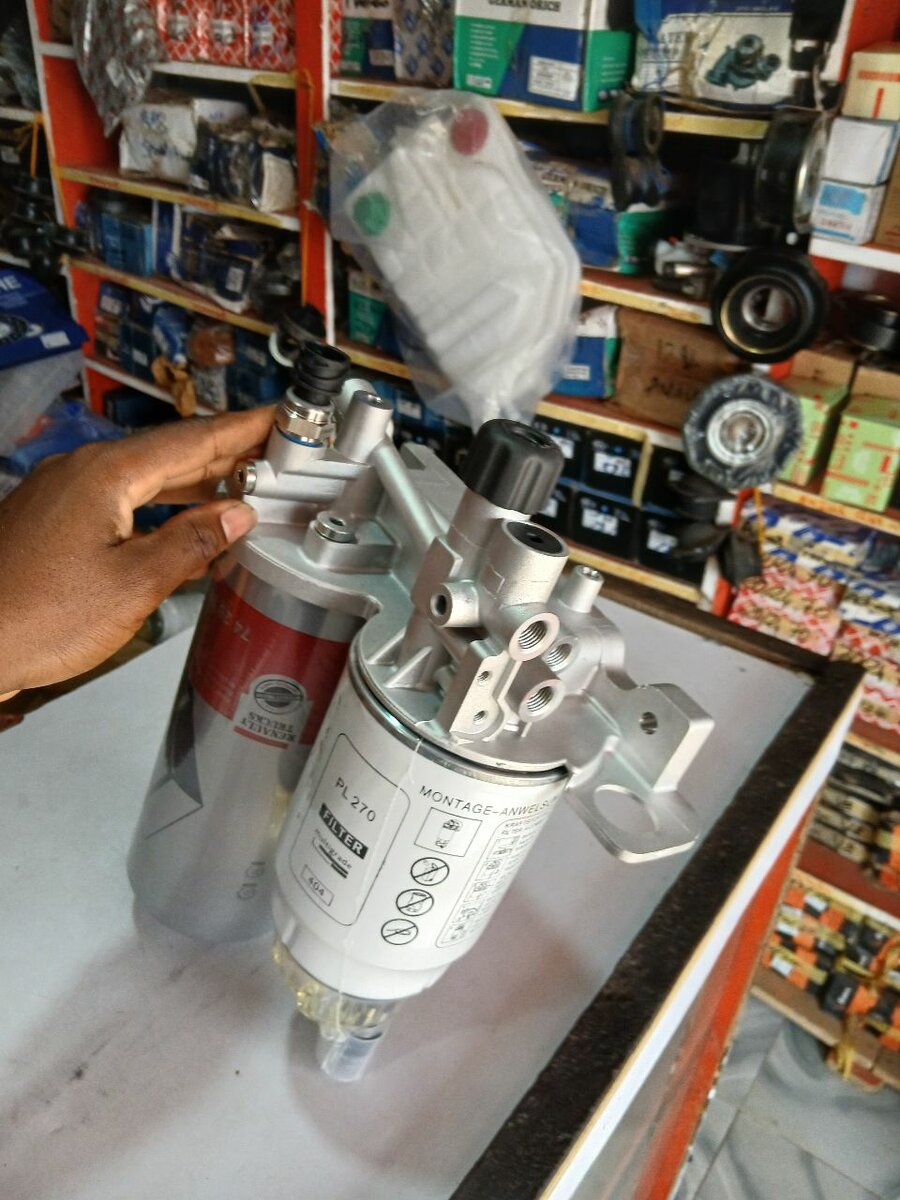 Pompe à main Renualt DXI VOLVO