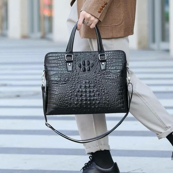 Porte-documents en cuir croco