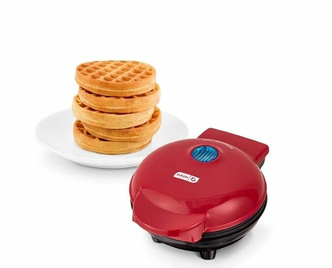 Mini waffle maker