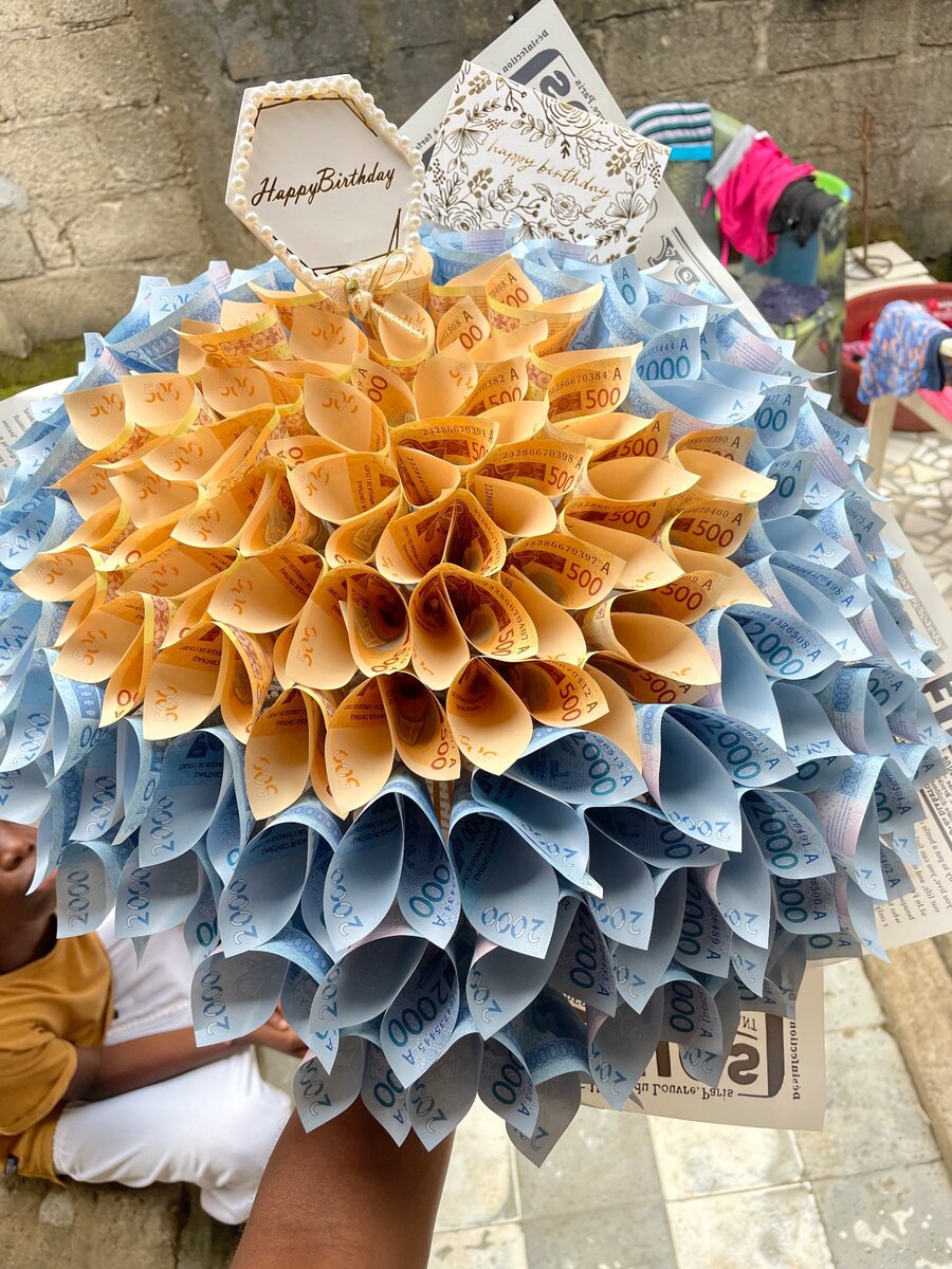 Bouquet d’argent , money flower