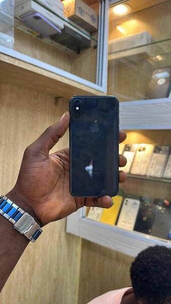 iPhone X simple 64Go