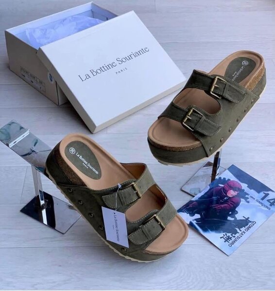 Sandales en cuir confortables