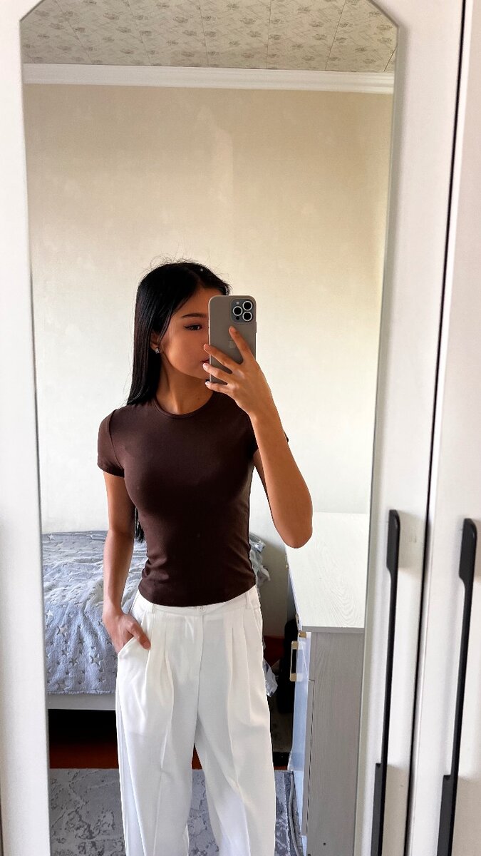 Футболки skims