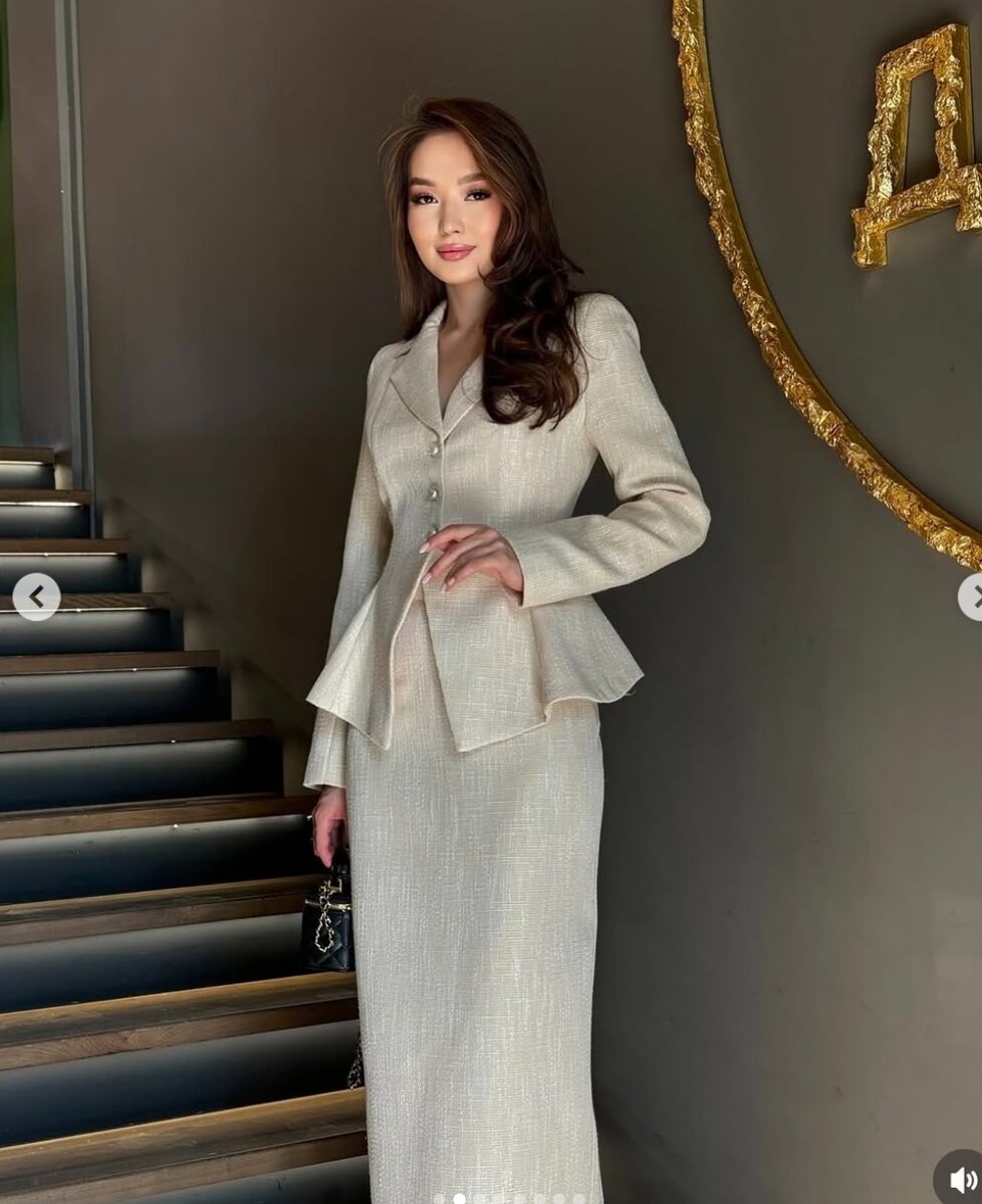 Твидовый костюм