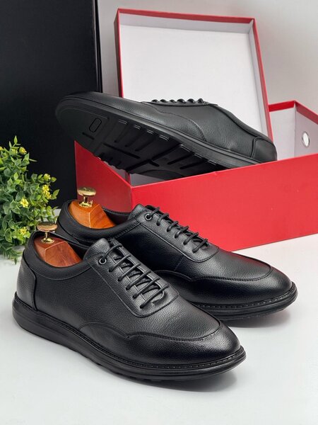 BERLUTI ALL BLACK