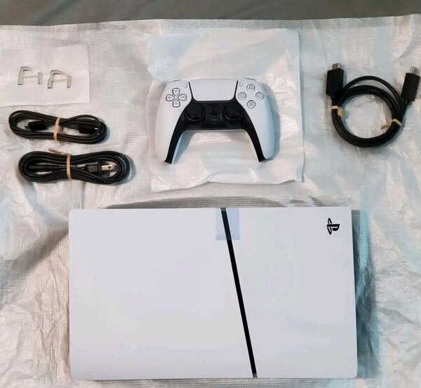 Console PlayStation 5 avec manette