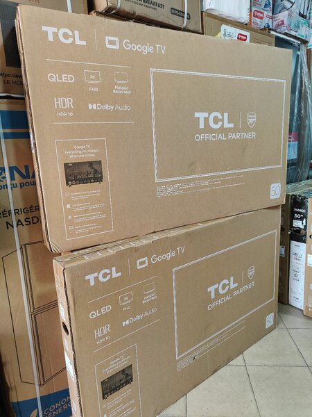 Téléviseur TCL UHD 50''
