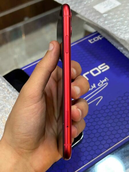 iPhone 11 Rouge 64 Go