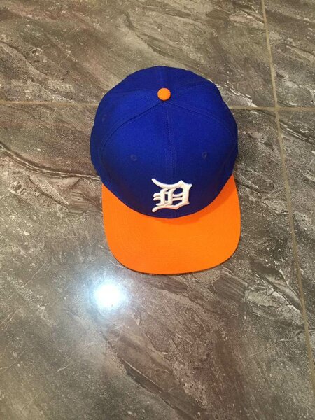 Casquette Snapback Bicolore