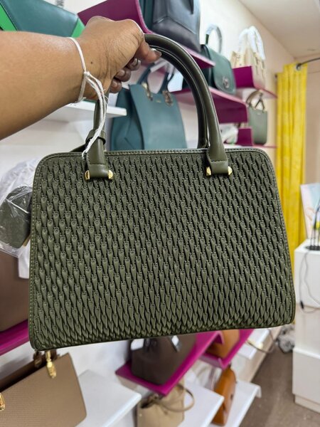 Sac à main femme vert en cuir