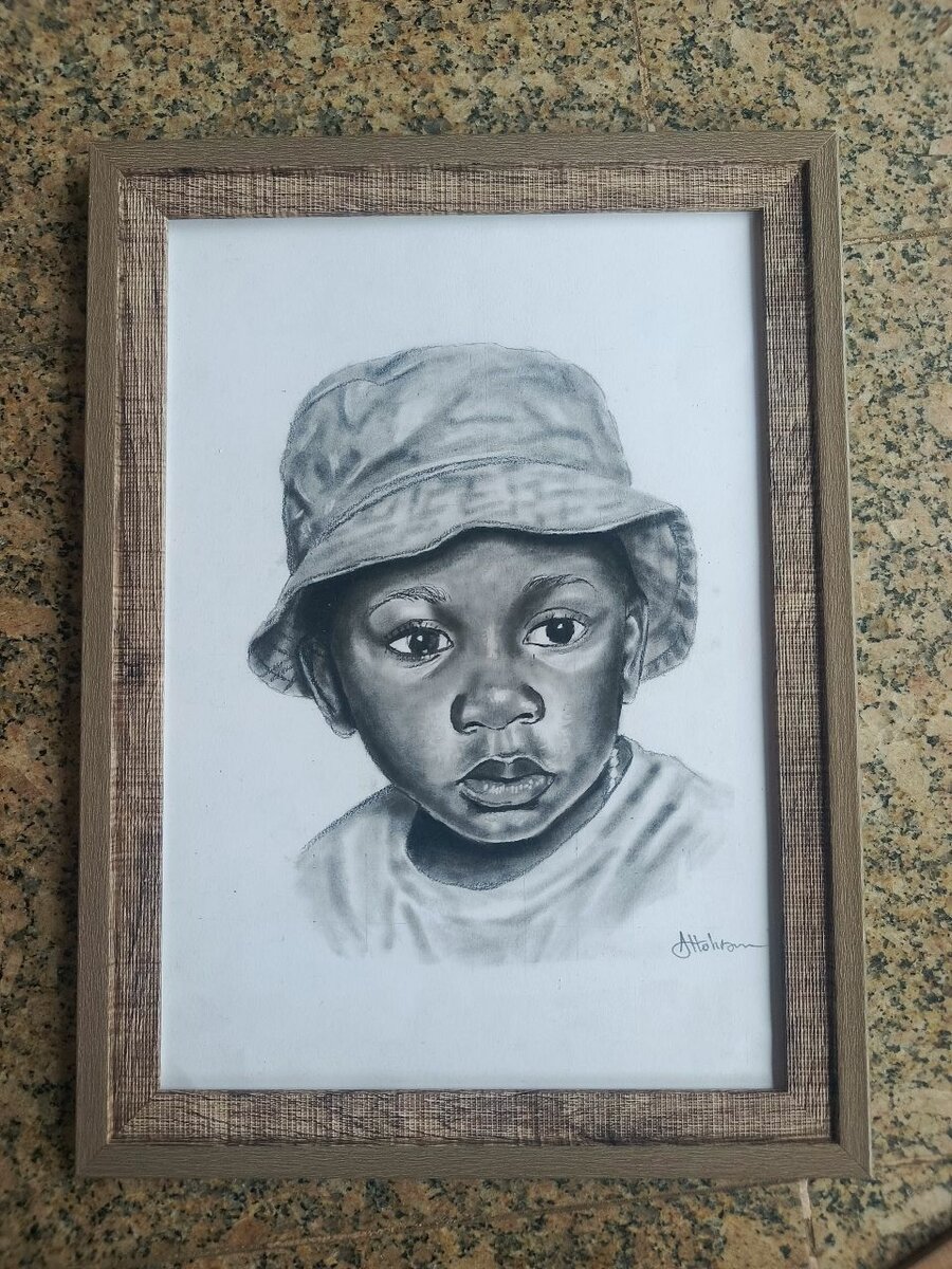 Portrait au crayon -  A4