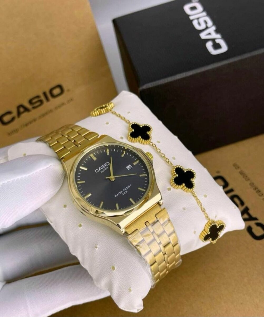 Montre élégante pour femmes