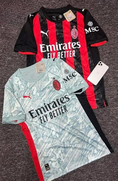 Maillots de football Puma