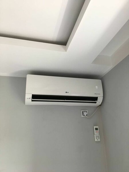 Climatiseur mural LG & Royal